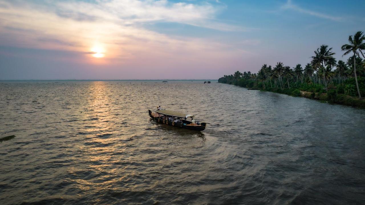 Amritara A Beach Symphony Mararikulam Eksteriør bilde